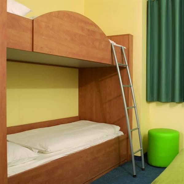 B&B Hotel Erlangen-Sued 외부 사진